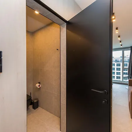 Eleve Residences - Obsidian *