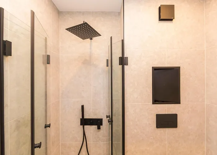 Eleve Residences - Obsidian *