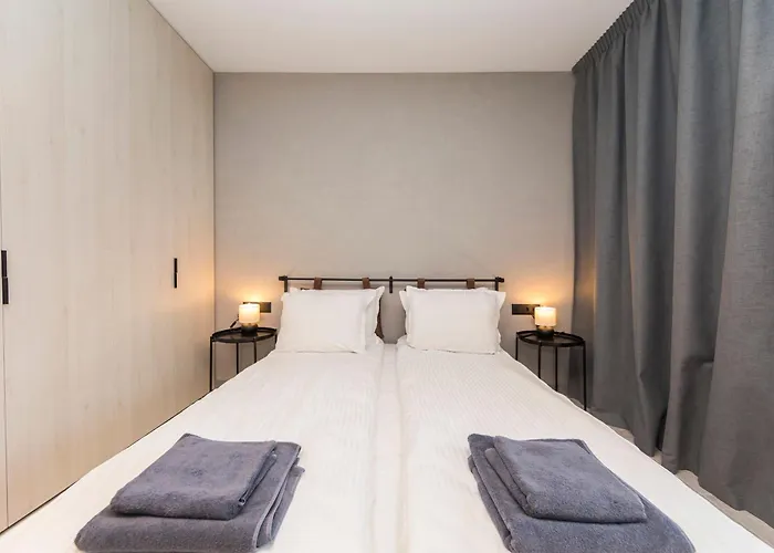 Апартамент Eleve Residences - Obsidian *